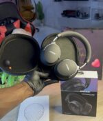 Casque Bose QC Ultra - L'excellence de la Réduction de Bruit et du Son Immersif – Image 2